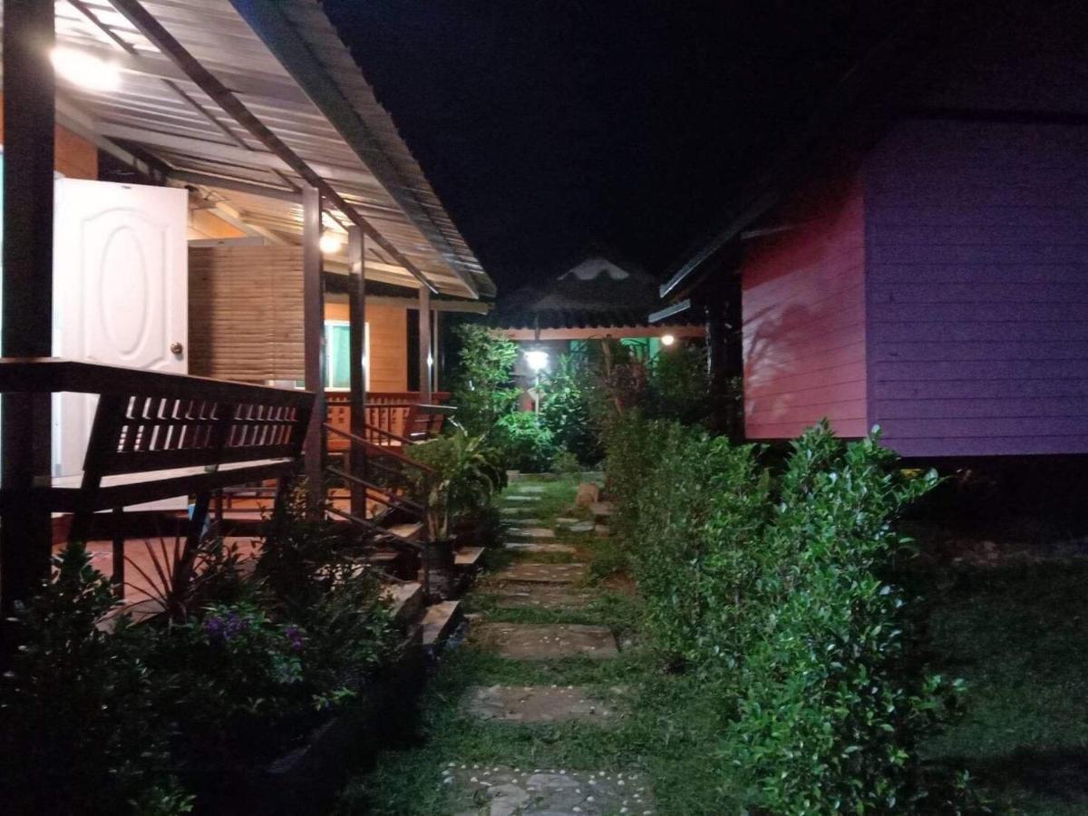 Hôtel Labelle House à Ko Lanta Extérieur photo